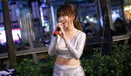 Sĩ Thanh trẻ trung, diễn hết mình trên sân khấu